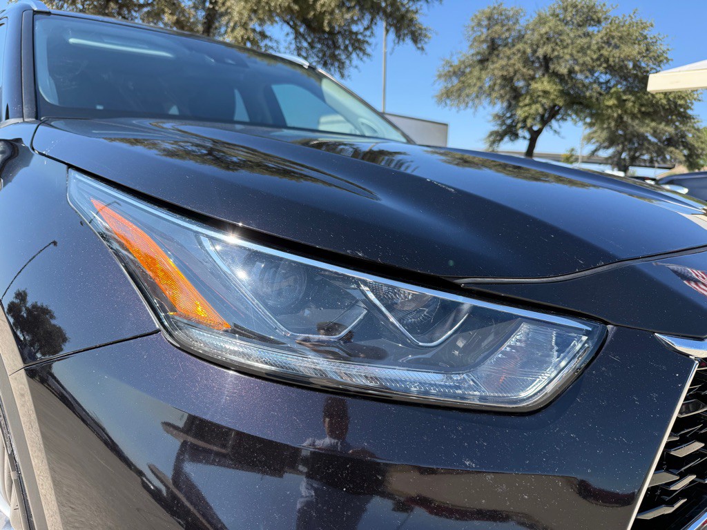 2021 Toyota Highlander Image 11