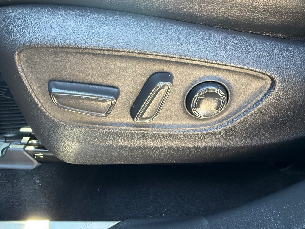 2021 Toyota Highlander Image 24