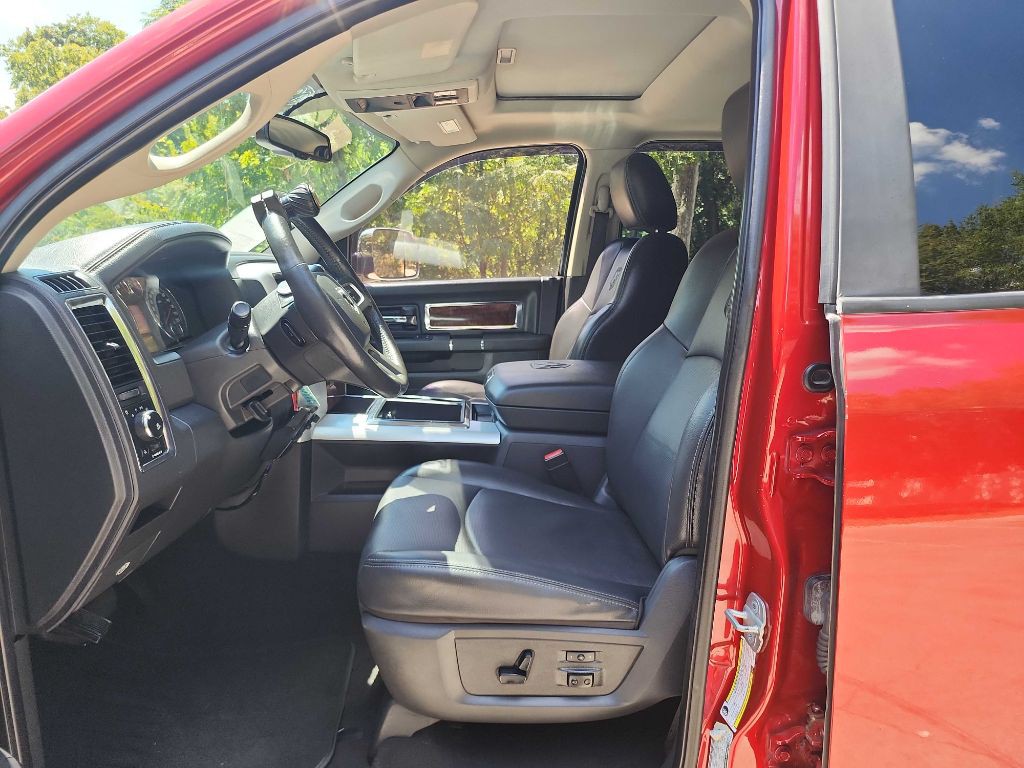2010 Dodge Ram 3500 Image 20