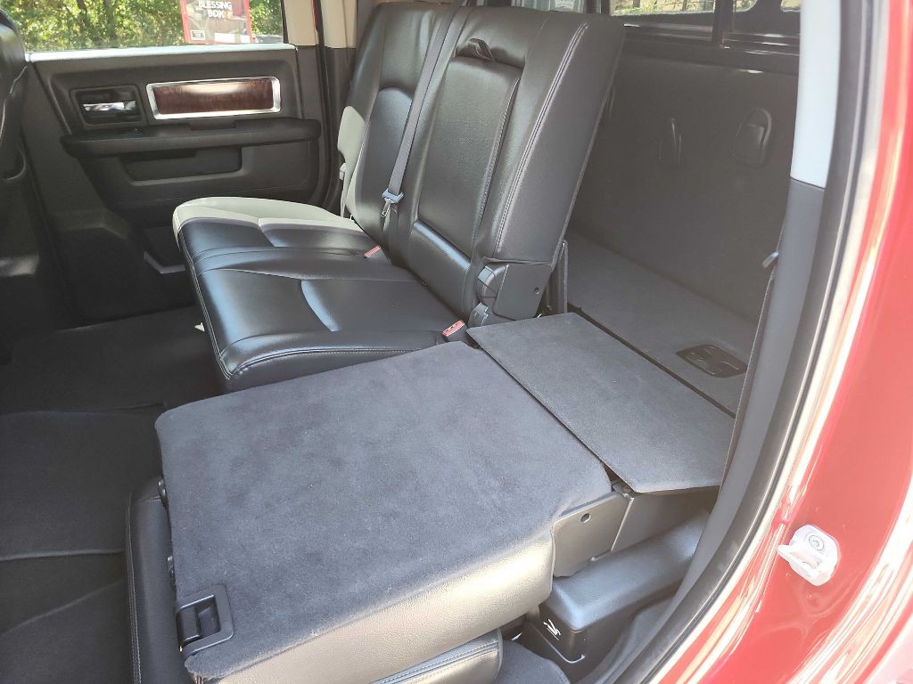 2010 Dodge Ram 3500 Image 40