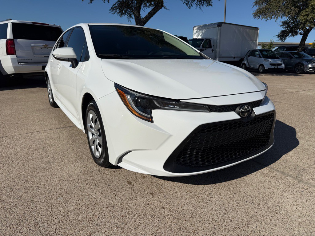 2022 Toyota Corolla Image 1