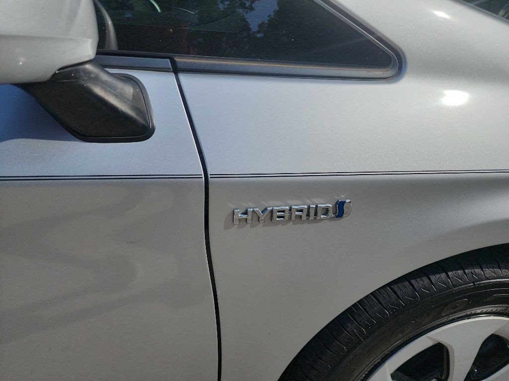 2014 Toyota Prius Image 14