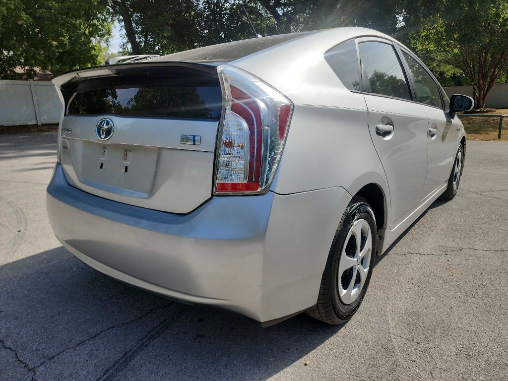 2014 Toyota Prius Image 41