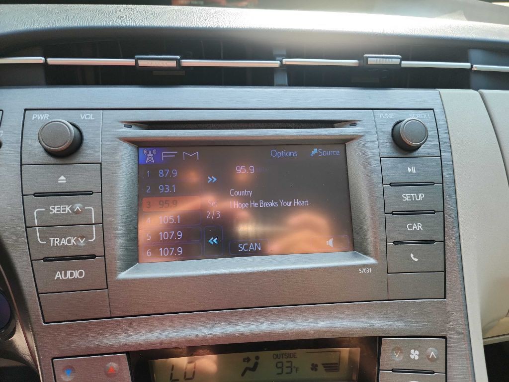 2014 Toyota Prius Image 55