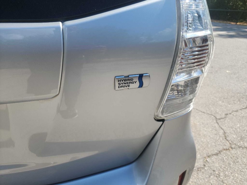2014 Toyota Prius Image 7