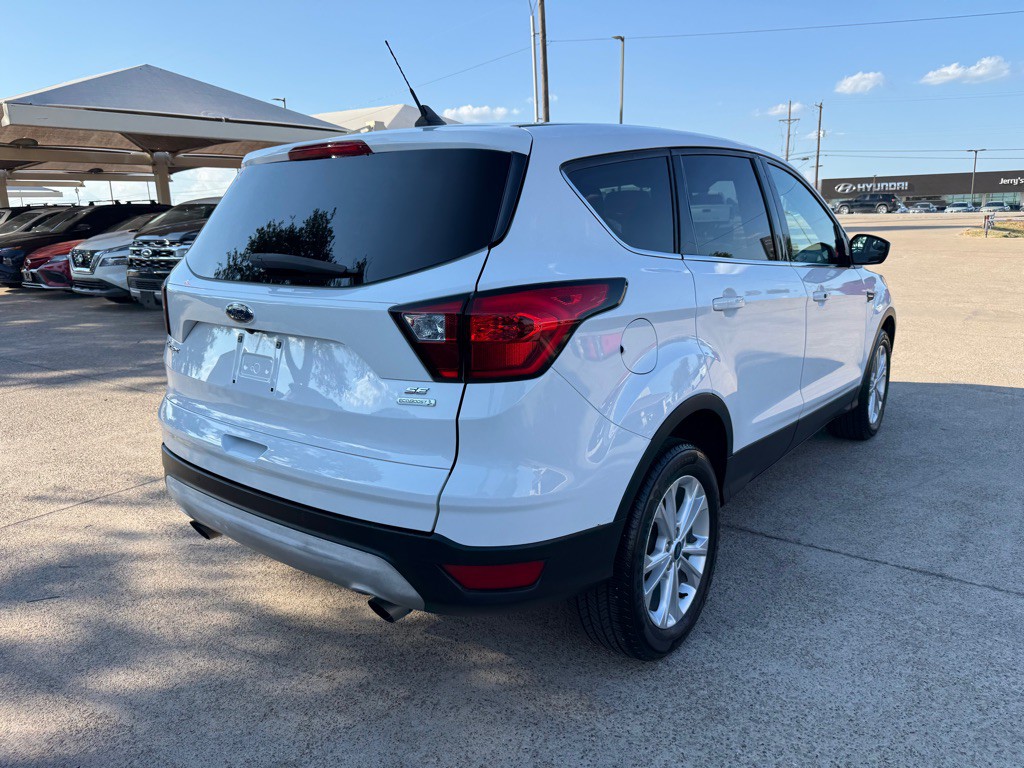 2019 Ford Escape Image 7