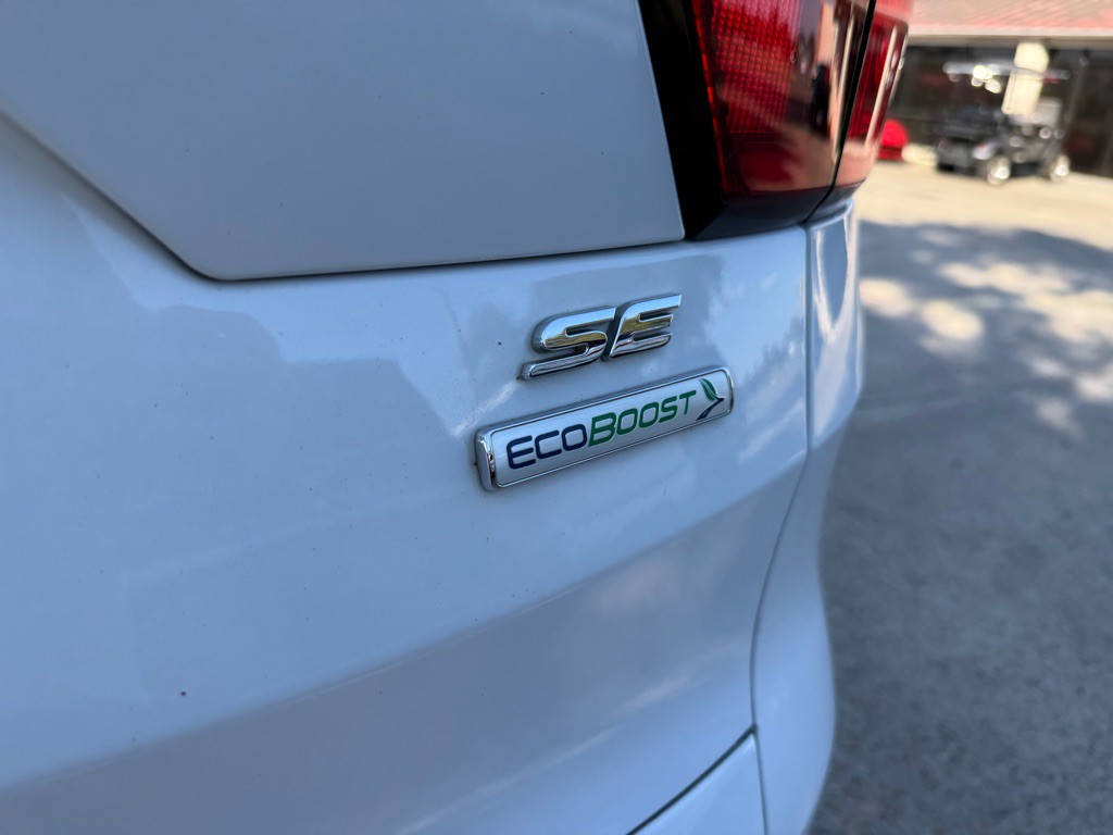 2019 Ford Escape Image 10