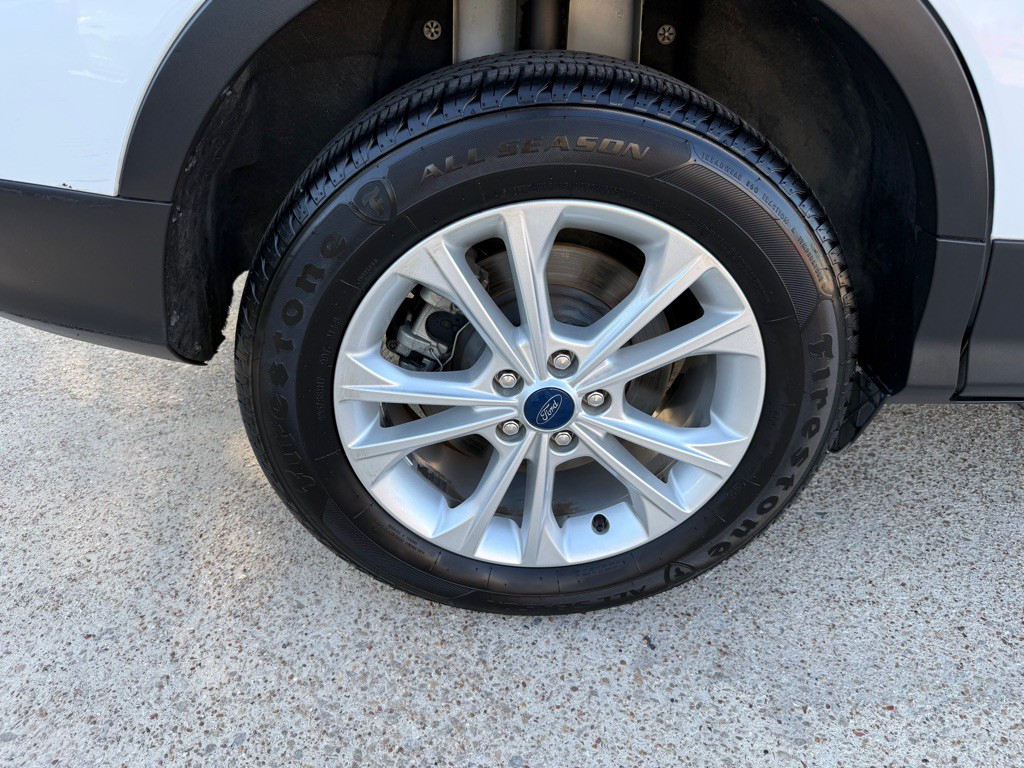 2019 Ford Escape Image 11