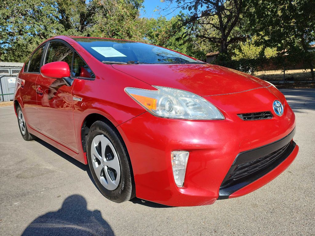 2014 Toyota Prius Image 1
