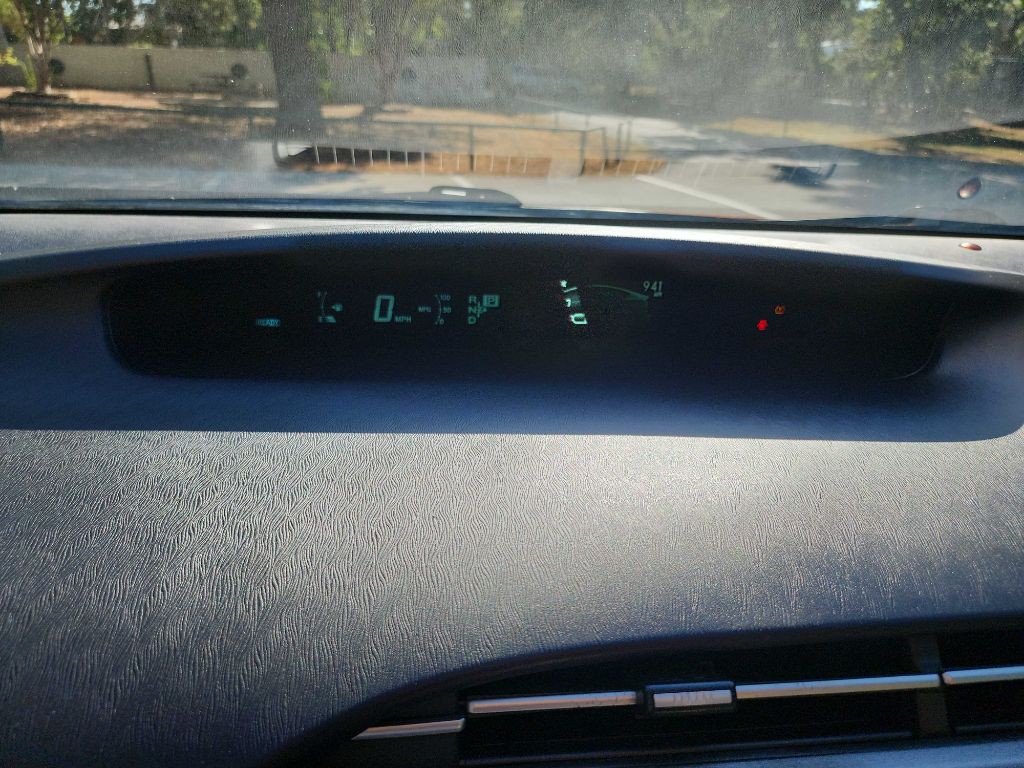 2014 Toyota Prius Image 18