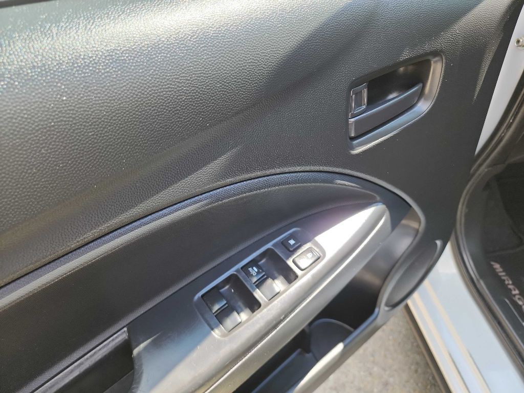 2021 Mitsubishi Mirage Image 11