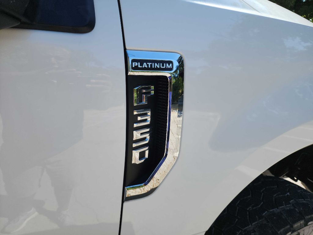 2020 Ford F-350 Image 15