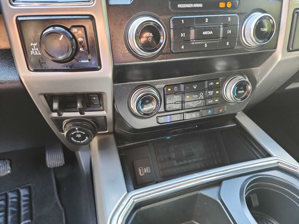 2020 Ford F-350 Image 31