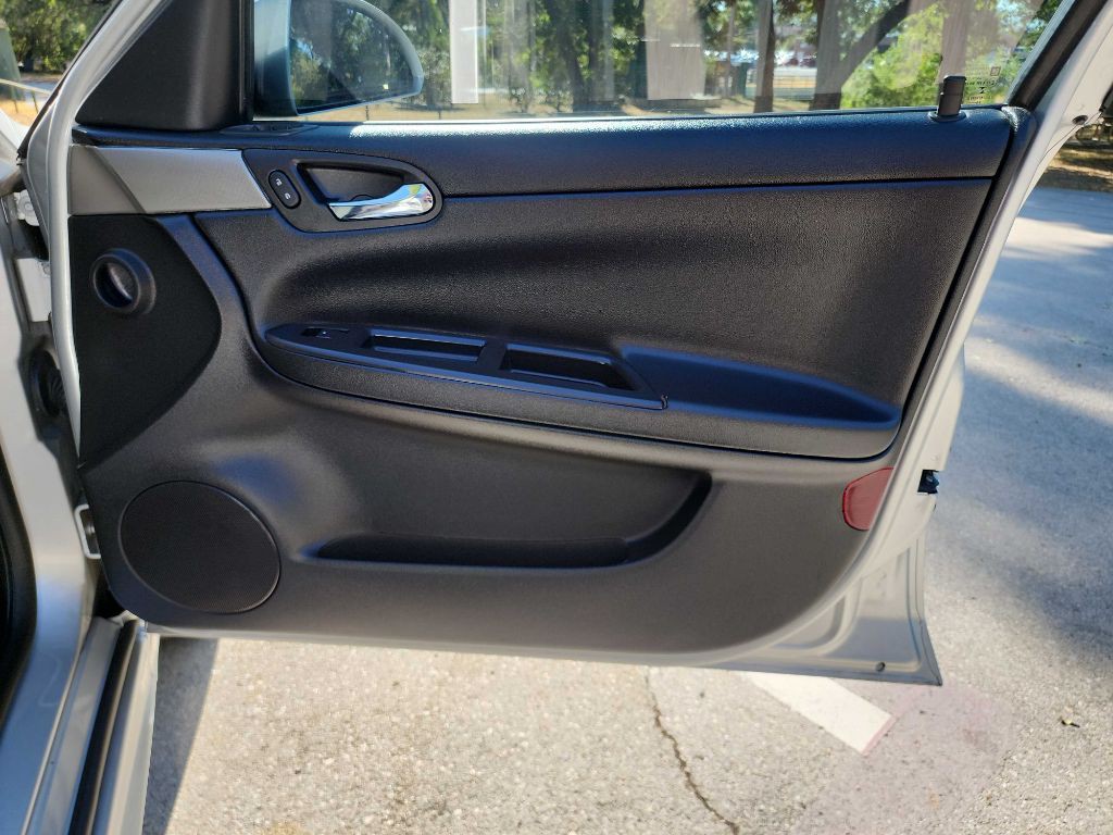 2015 Chevrolet Impala Image 30