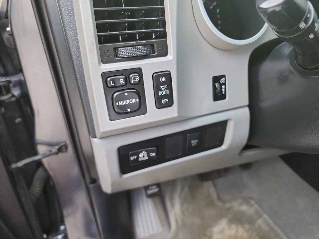 2007 Toyota Tundra Image 19