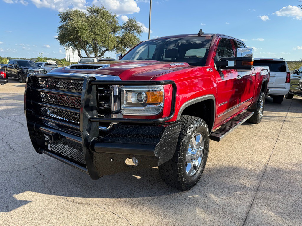 2019 GMC Sierra Image 3