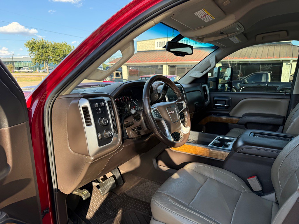 2019 GMC Sierra Image 17