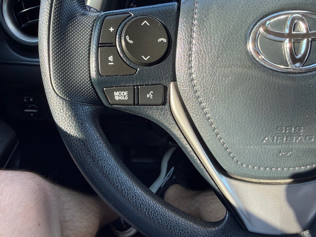 2017 Toyota Rav4 Image 26