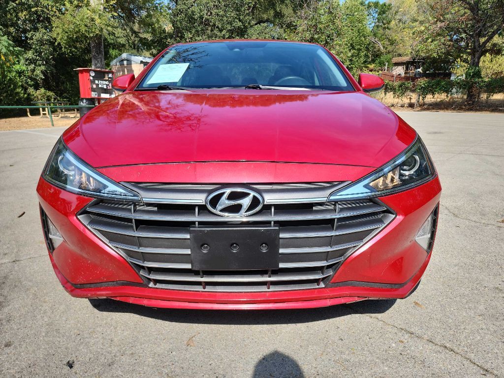 2020 Hyundai Elantra Image 1