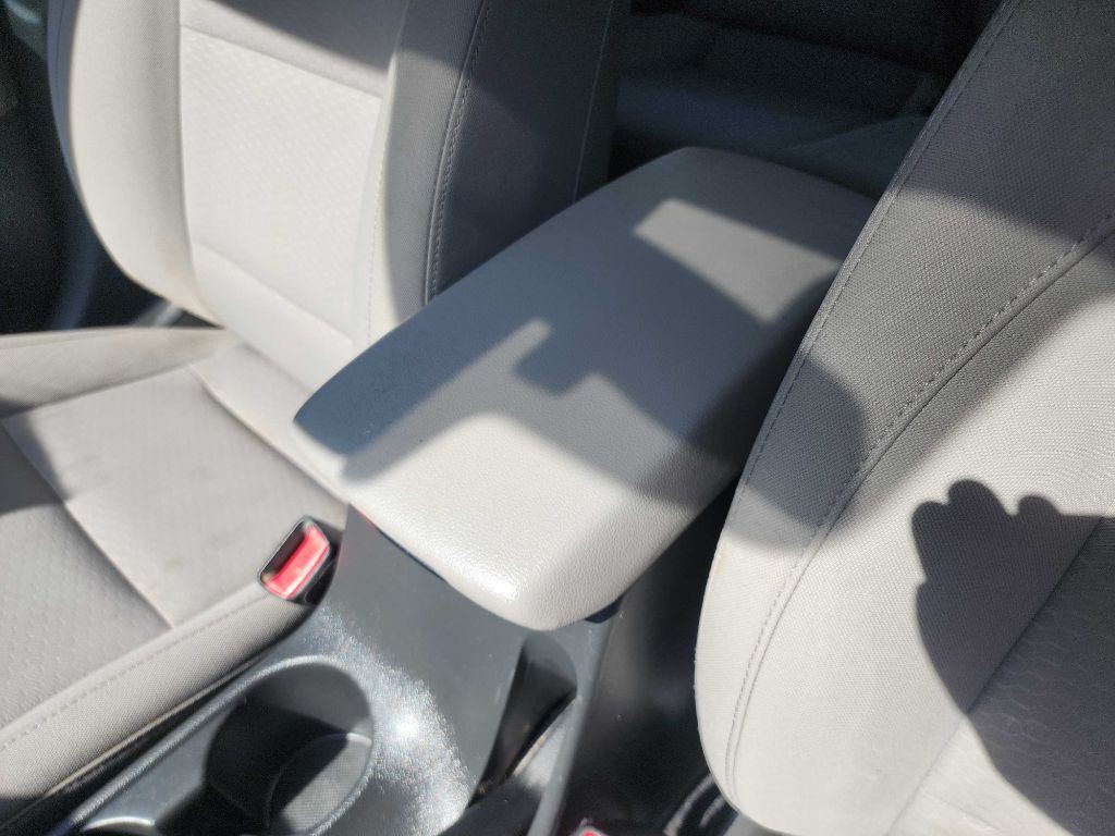 2020 Hyundai Elantra Image 19