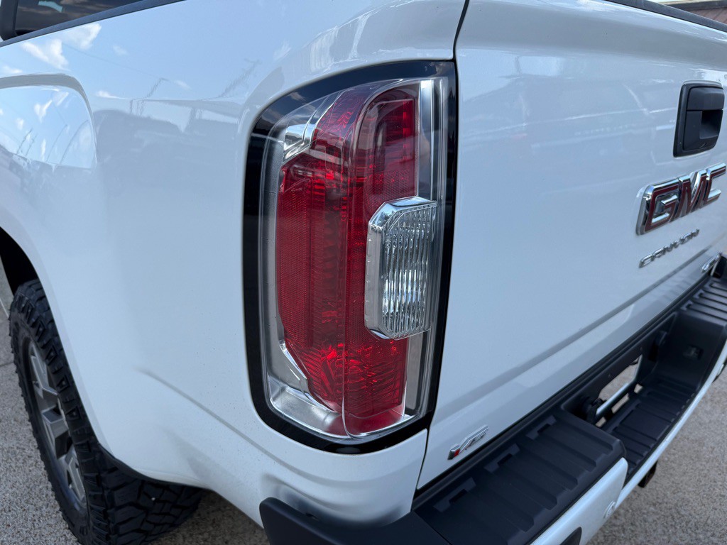 2021 GMC Canyon Image 11