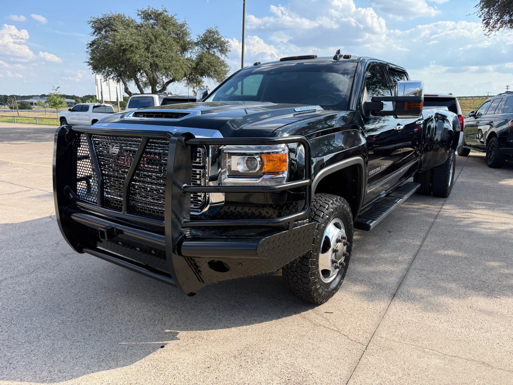 2019 GMC Sierra Image 3