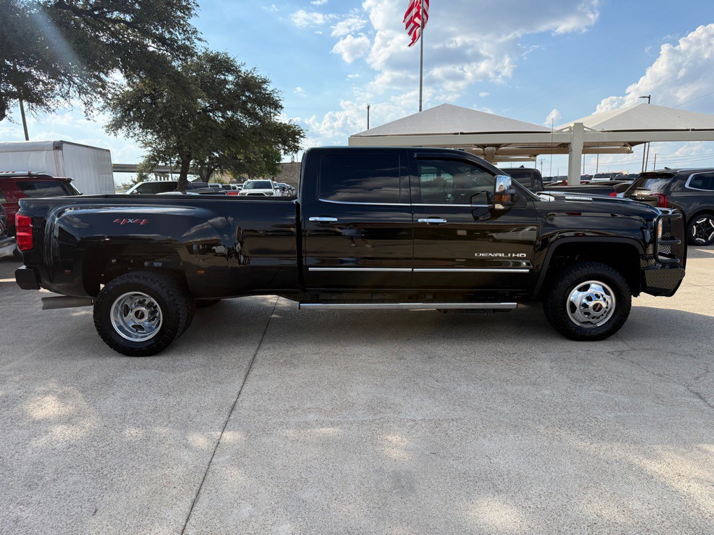 2019 GMC Sierra Image 8