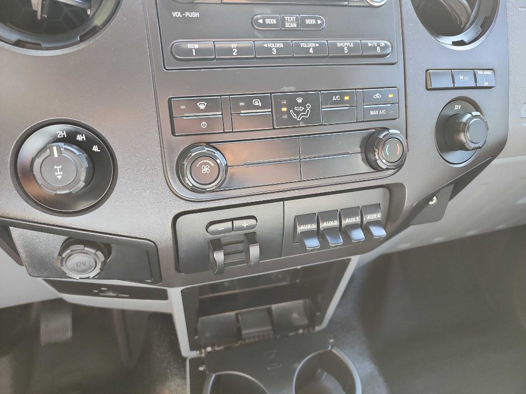 2014 Ford F-250 Image 24