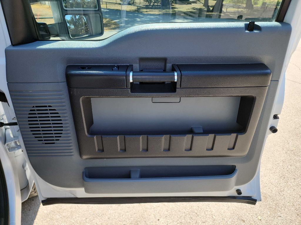 2014 Ford F-250 Image 30