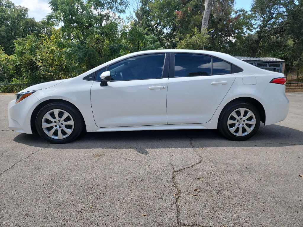 2023 Toyota Corolla Image 4