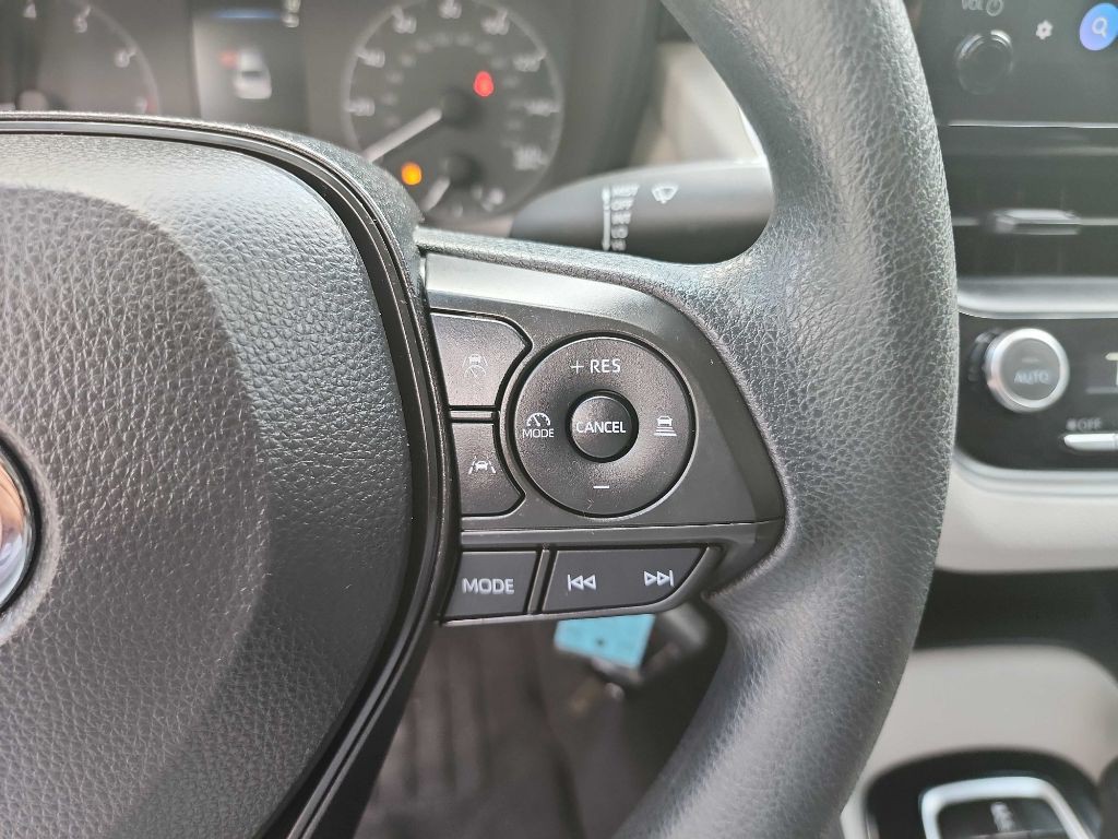 2023 Toyota Corolla Image 17