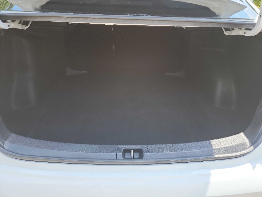 2023 Toyota Corolla Image 29