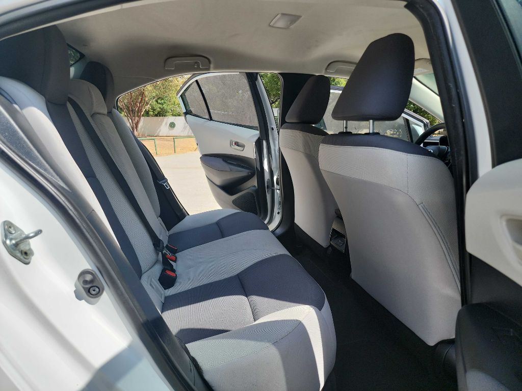 2023 Toyota Corolla Image 33
