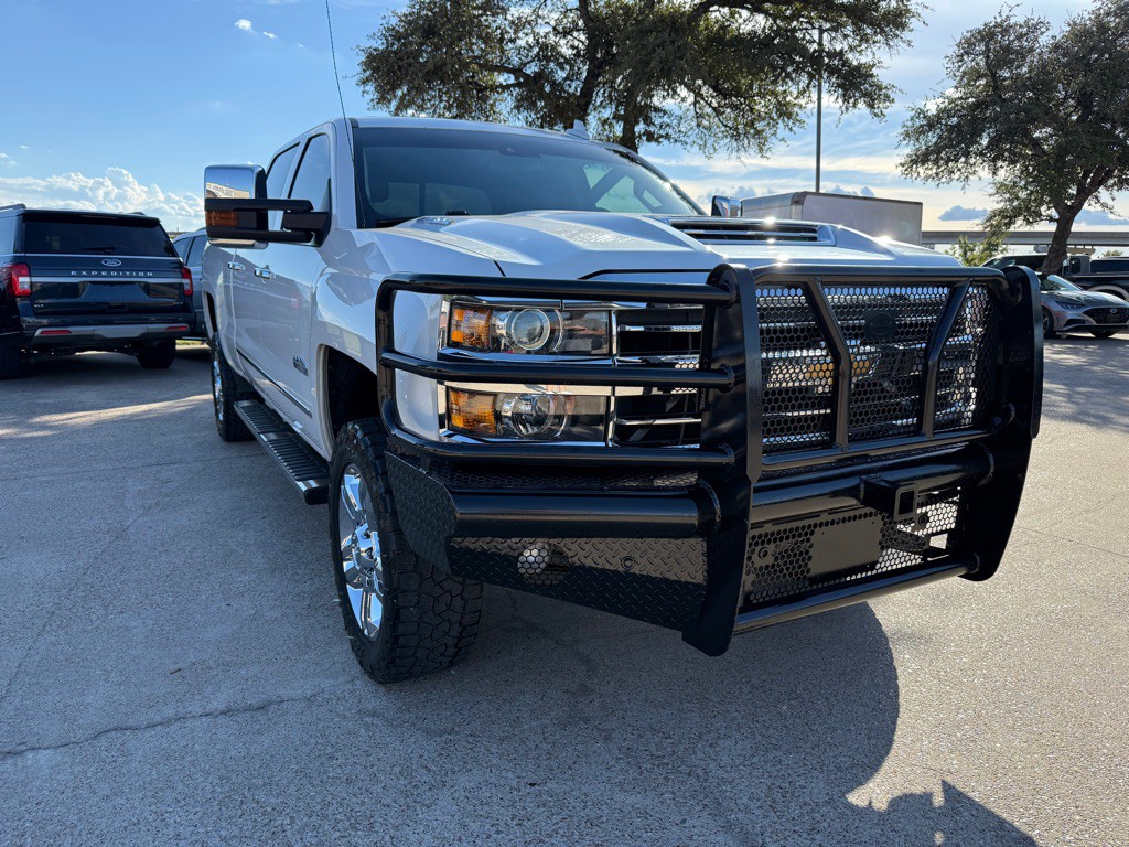2018 Chevrolet Silverado 1500 Image 1