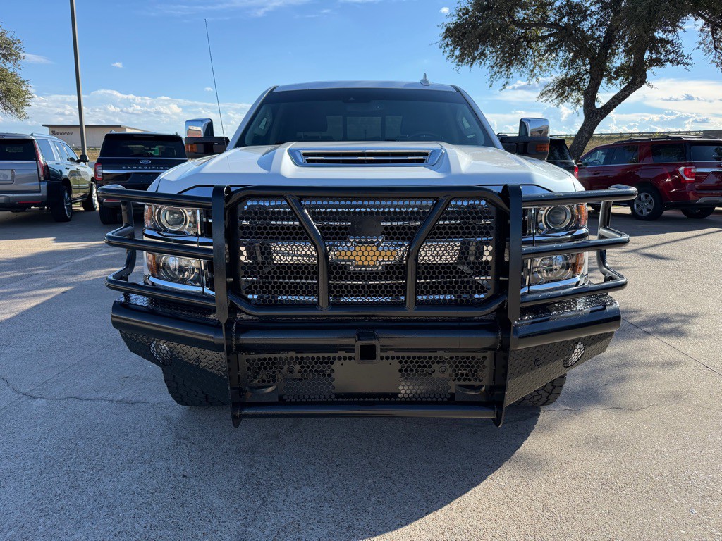 2018 Chevrolet Silverado 1500 Image 2