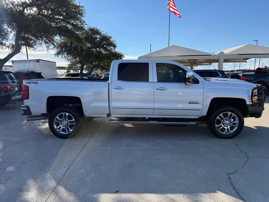 2018 Chevrolet Silverado 1500 Image 8