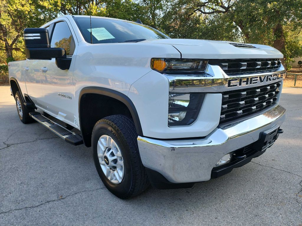 2023 Chevrolet Silverado 1500 Image 1