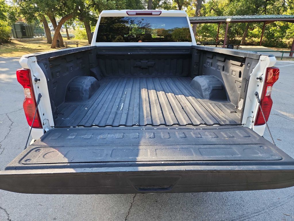 2023 Chevrolet Silverado 1500 Image 7