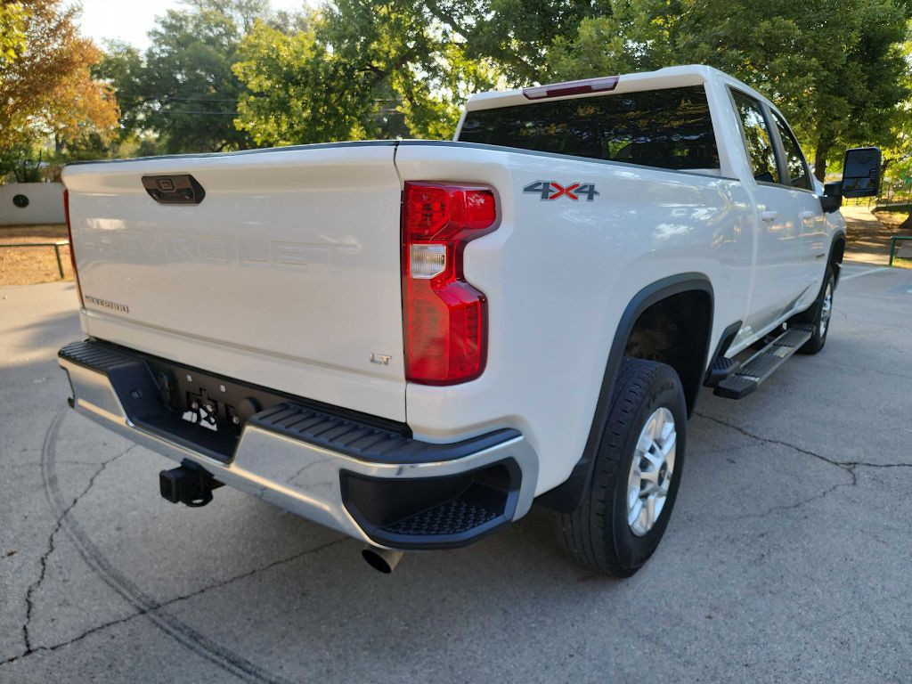 2023 Chevrolet Silverado 1500 Image 10