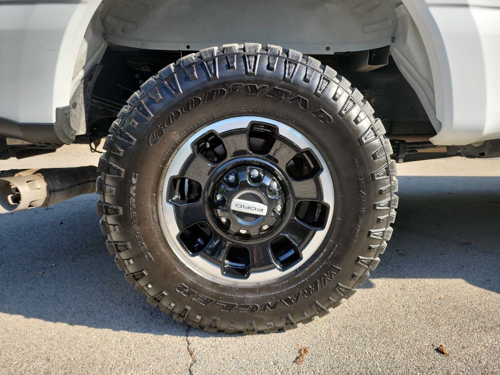 2023 Ford F-350 Image 12
