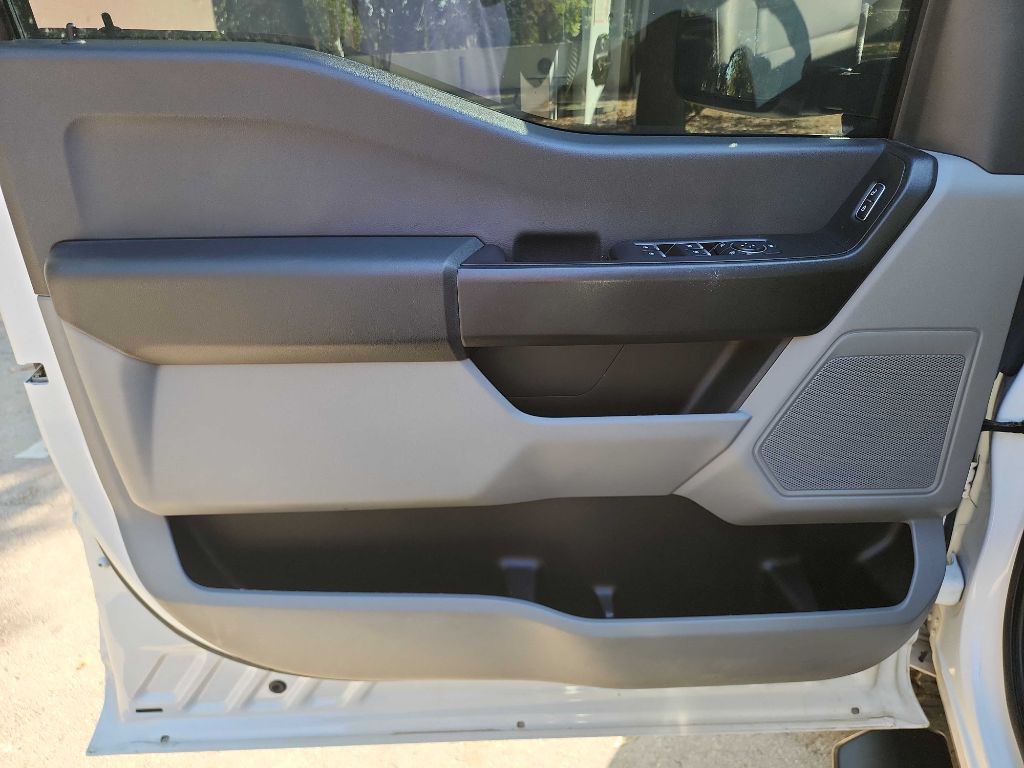 2023 Ford F-350 Image 17