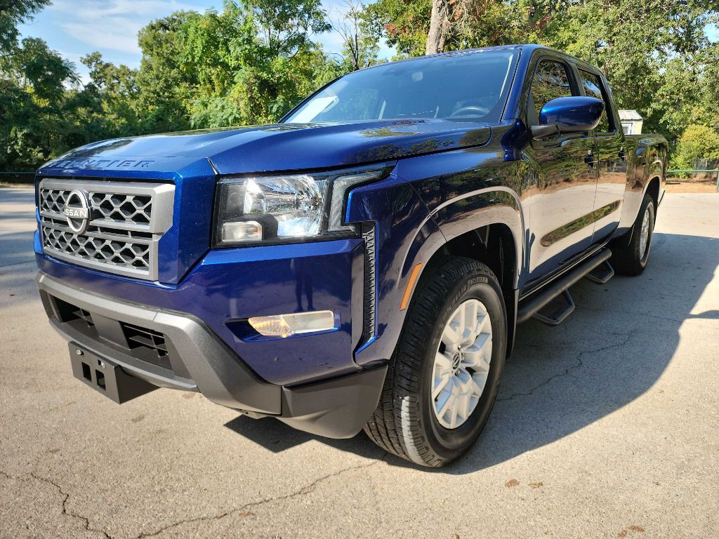 2022 Nissan Frontier Image 3