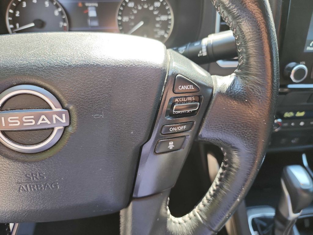 2022 Nissan Frontier Image 21