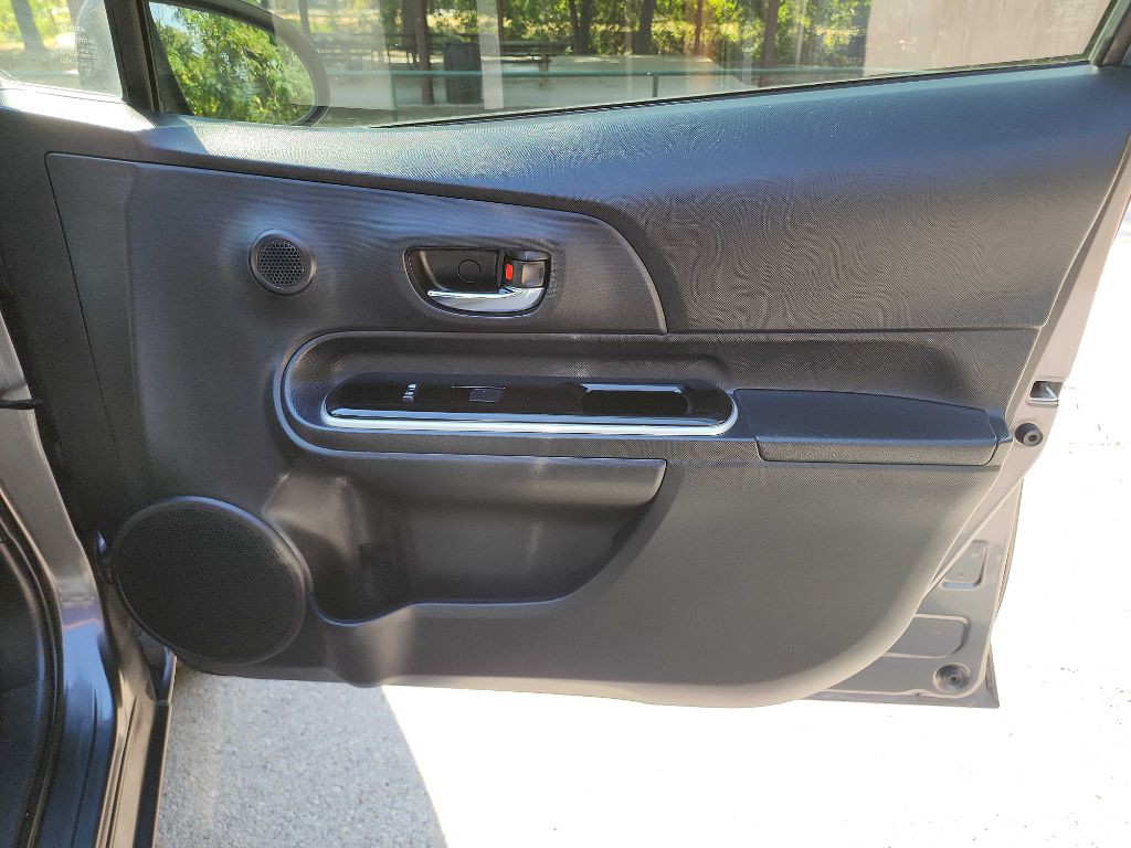 2016 Toyota Prius Image 27