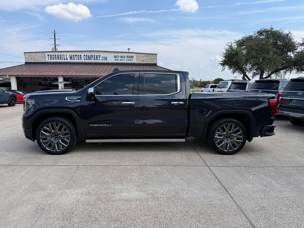 2023 GMC Sierra Image 4