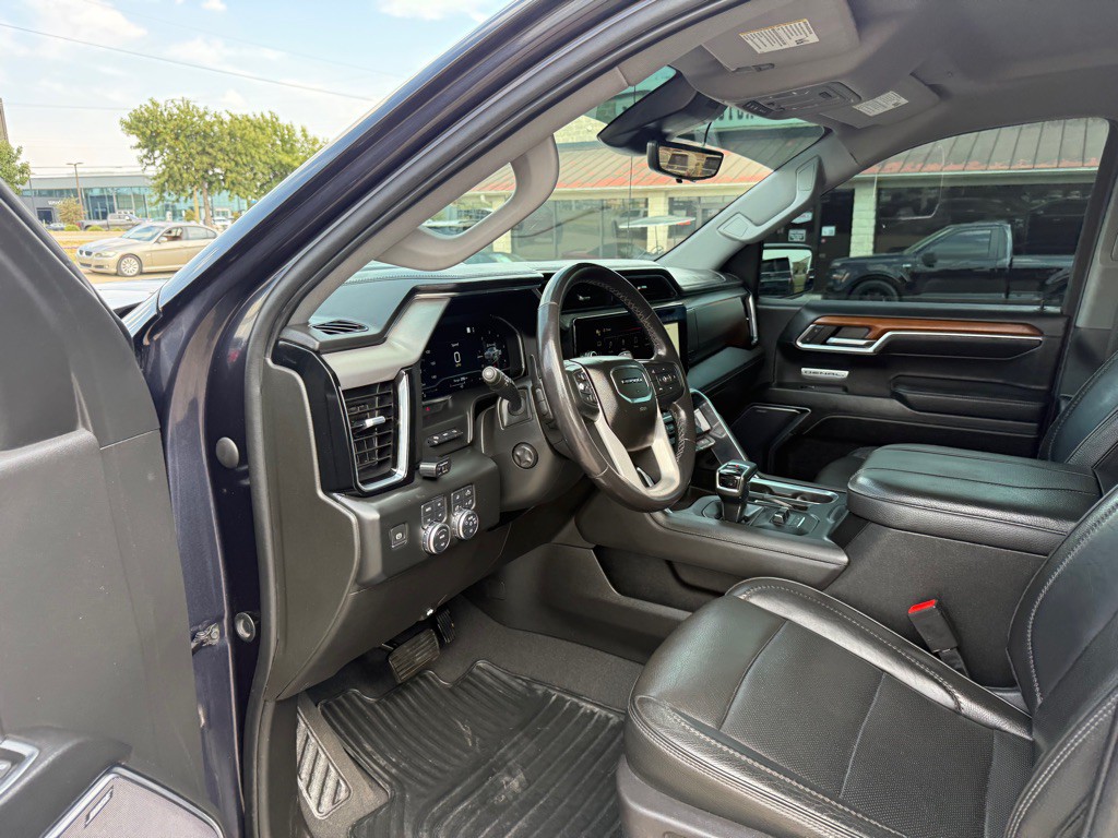 2023 GMC Sierra Image 17