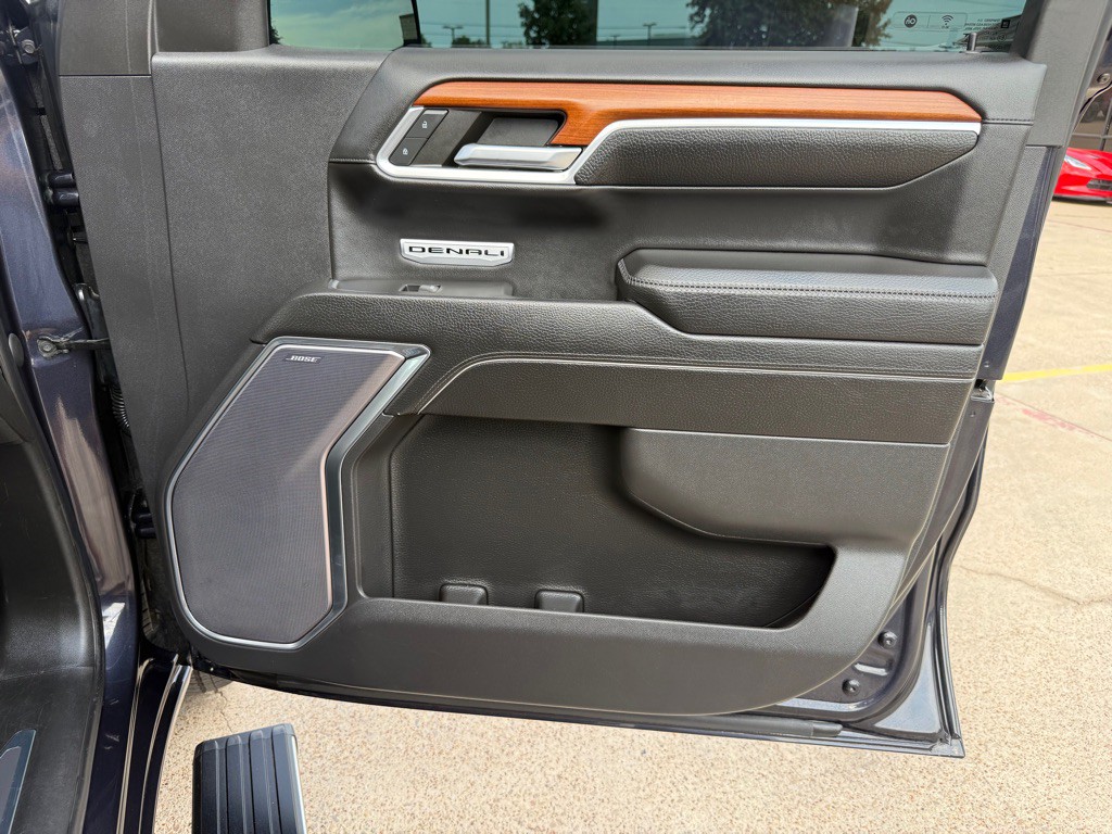 2023 GMC Sierra Image 30