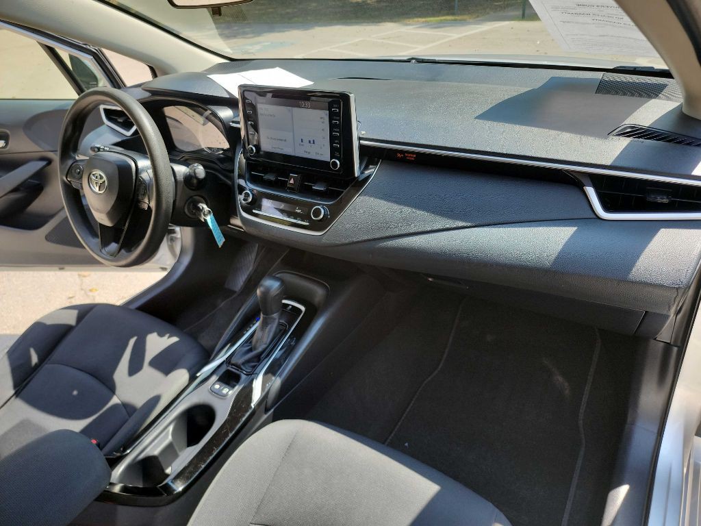 2020 Toyota Corolla Image 29