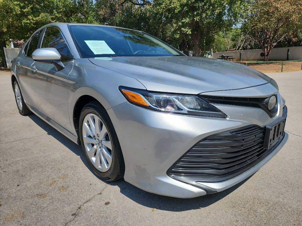 2020 Toyota Camry Image 1