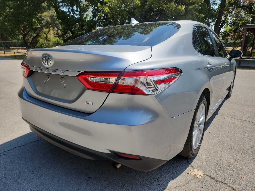 2020 Toyota Camry Image 8